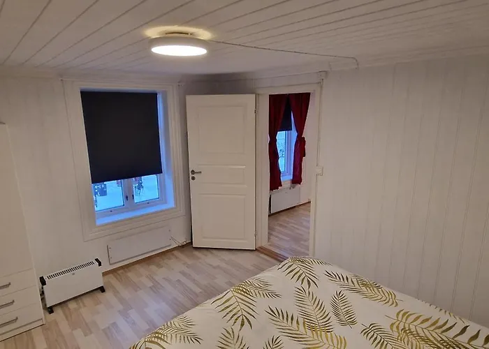 Storgata 36b בית הארחה לילהאמר